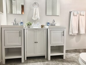 Bathroom - Miami Private Tropical Oasis (North Miami Beach)