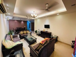 Apartment, City View | Living area - Fortune Home Service Apartment 4BHK J191 (New Delhi)