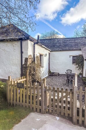 Outdoor dining - Windbury Cottage by Interhome (Bideford)