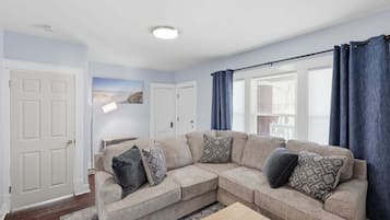 Duplex - 2 sovrum | Vardagsrum | Smart-tv och streamingtjÀnster