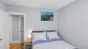 Duplex - 2 sovrum | 2 sovrum, arbetsyta för laptop, strykjÀrn/strykbrÀda och gratis wi-fi