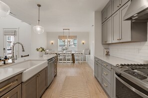 House, 6 Bedrooms | Private kitchen - Sol Retreat 6 Bedroom Home (St. George)
