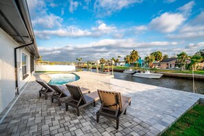 Terrace/patio - Harbor Island - 4900 Shoreview Ct 3 Bedroom Home (Port Richey)