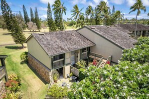 Exterior - 🐢 Turtle Bay Loft | ⛳ Golf Views + 🌊 Walk to Beach (Kahuku)