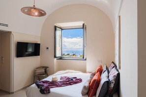1 bedroom, iron/ironing board, WiFi, bed sheets - Lemon in the air Family (Pontone)