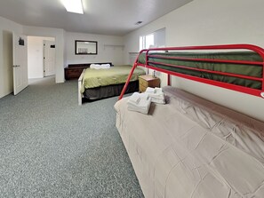 3 chambres, accès Internet, draps fournis