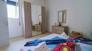 1 Schlafzimmer, Bügeleisen/Bügelbrett, Reisekinderbett, kostenloses WLAN