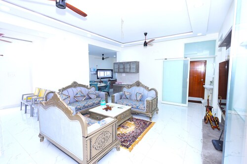 SBHS HOMESTAY-SREE ANJANADHRI