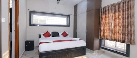 Appartement Luxe, balcon, vue fleuve