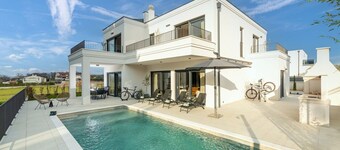 Villa Riata – The Modern Istrian Escape<br>Luxury villa for up to 8 guests with a private pool, set in a peaceful and green environment near Poreč.