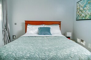 Economy Single Room - Paradise  (Kampala)