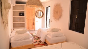 Comfort Quadruple Room | In-room safe, iron/ironing board, free WiFi