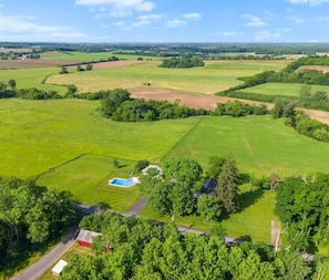 Exterior - Country Fields, Wine Country, Pool and More (Auburn)