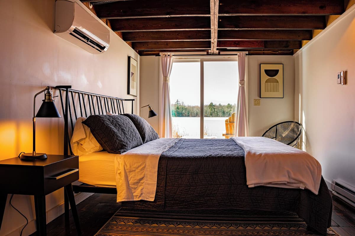 Stuga Deluxe - uteplats - sjöutsikt