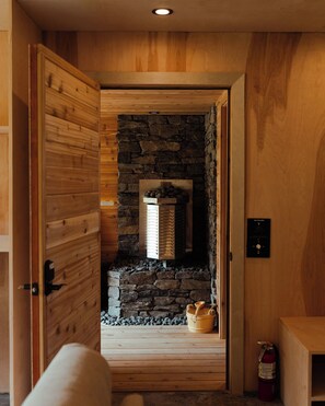 Couples treatment rooms, massages