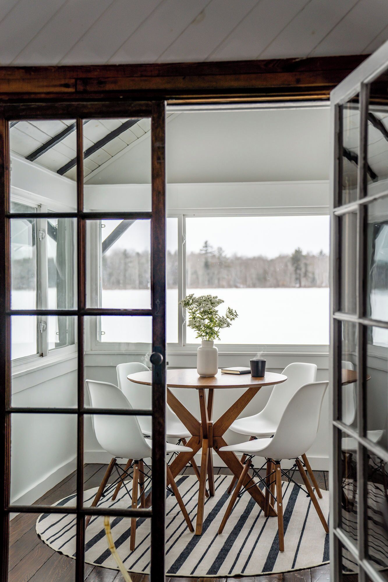 Deluxe Cottage, Patio, Lake View | Lake view