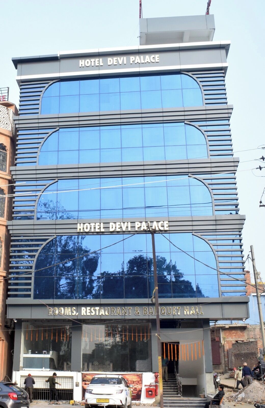 Quarto casal ou duplo luxo, sacada, vista para a colina | Fachada