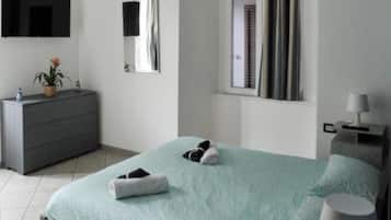1 Schlafzimmer, Bügeleisen/Bügelbrett, Reisekinderbett, kostenloses WLAN
