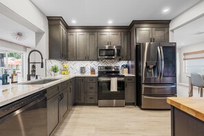 Private kitchen - Resort Backyard! Heated Pool + Spa, Mini Golf, AMI (Brandeton)