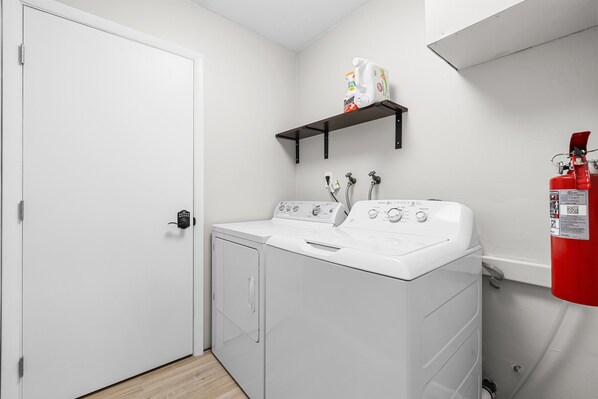 Interior - Resort Backyard! Heated Pool + Spa, Mini Golf, AMI (Brandeton)