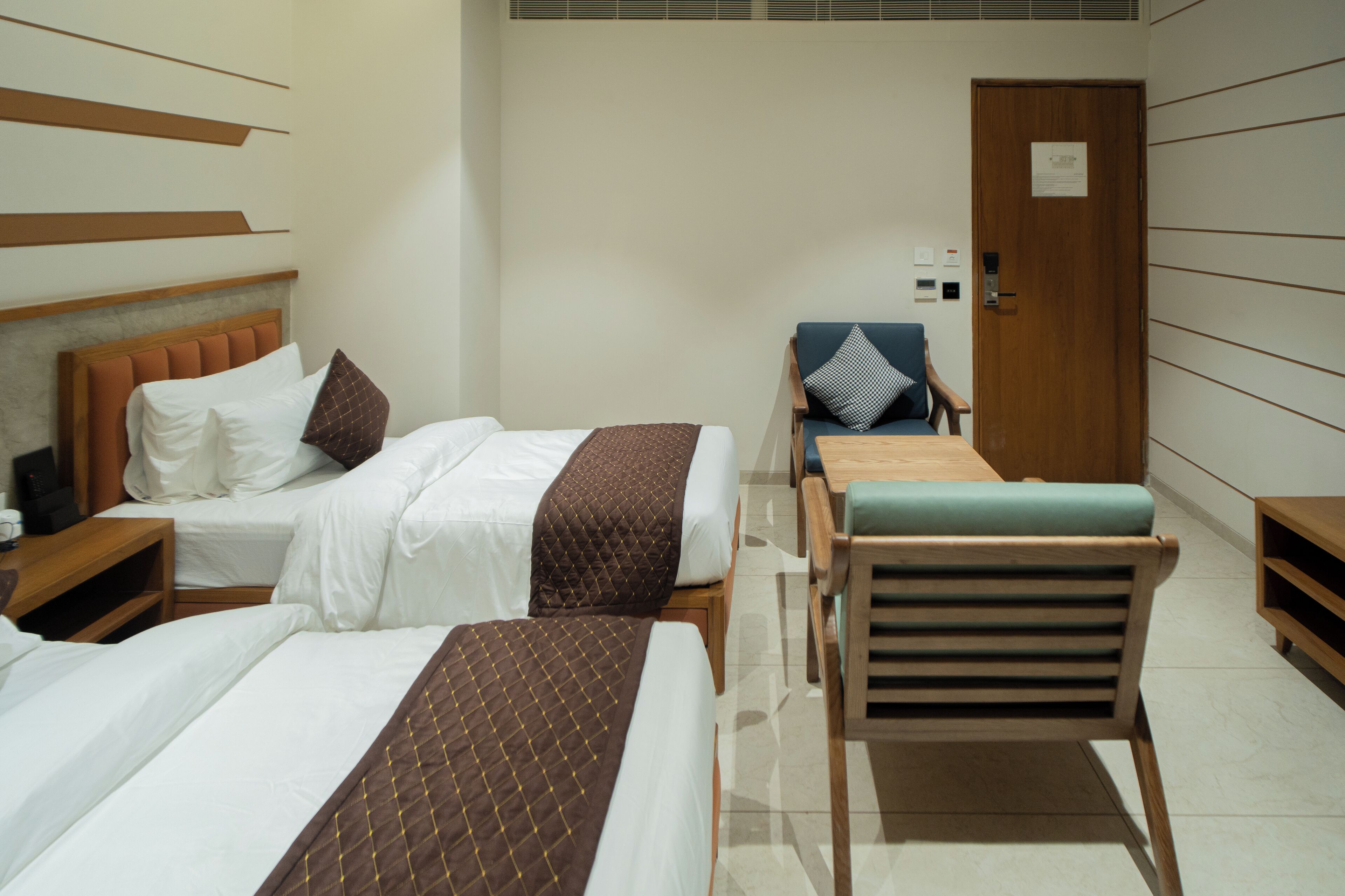 Premium Suite, Garden View | In-room safe, laptop workspace, iron/ironing board, free WiFi
