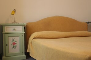 Room - Vrbo Property (Floridia)