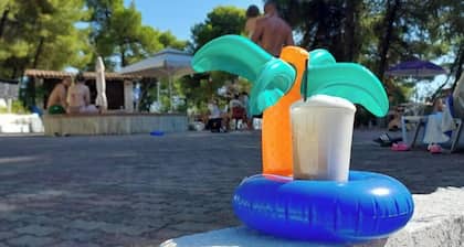 Dryades Hotel