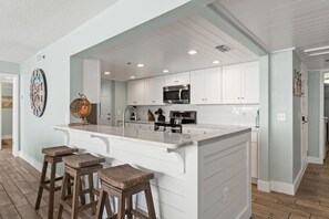 Fridge, microwave, oven, stovetop - Luxury 3BR Beachfront Condo Sleeps 8 Gulf Views (Panama City Beach)