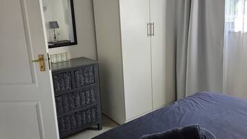 House, 3 Bedrooms, Balcony