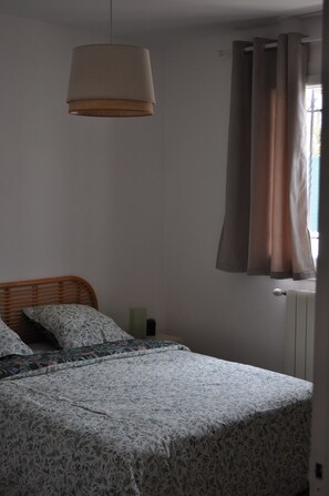 Room - Vrbo Property (VALBONNE)