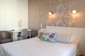 Chambre Double Supérieure, 1 grand lit