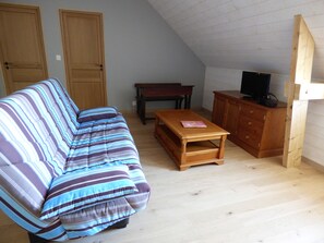 Living area - Large country cottage (Donnay)