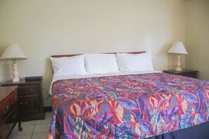 Kahden hengen economy-huone, parveke, osittainen merinäköala