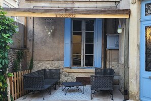 Terrace/patio - BOURGEOIS HOUSE WITH PRIVATE POOL IN THE HEART OF BEZIERS (Béziers)