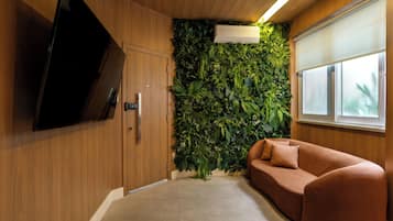 Apartemen Desain, dapur, pemandangan halaman | Area keluarga
