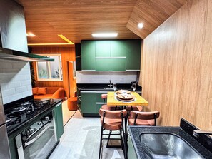 Design Apartment, Kitchen, Courtyard View | Private kitchen - StayHome Ipanema Comfort 1min to Beach (Rio de Janeiro)