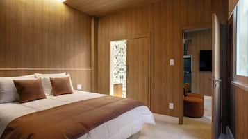 Design Apartment, Kitchen, Courtyard View | Laptop workspace, iron/ironing board, free WiFi