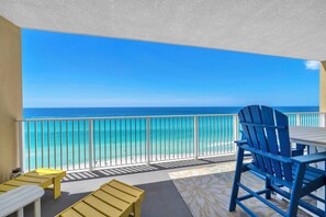 Property grounds - 🦀Beach Service | Stunning Gulf Views | Pool | Tropic Winds 1105🦀 (Panama City Beach)