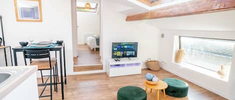 1 bedroom, internet