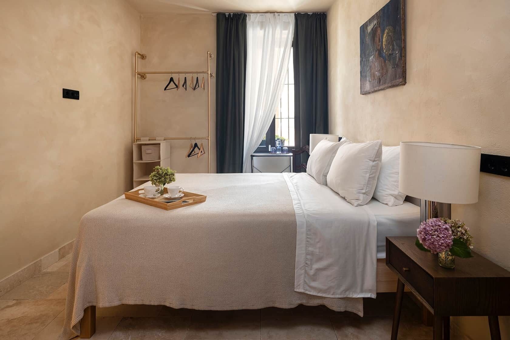 1 bedroom, in-room safe, desk, iron/ironing board