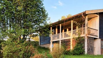 House | Exterior