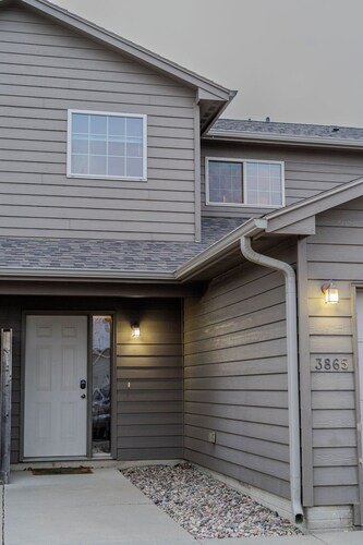 2-bedroom condo in enjoyable Sioux Falls - All the Charm Without the Farm!