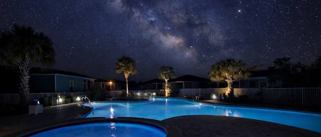 House, 3 Bedrooms, Balcony | Pool