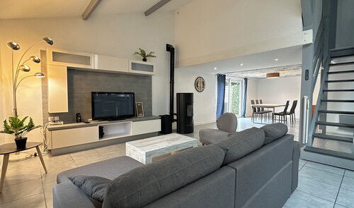 Bassin-style house with garden in La Teste