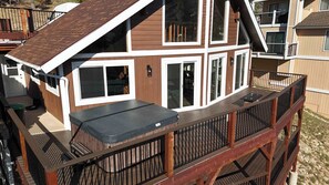 Terrace/patio - The Grateful Den - Hot tub, game room (Big Bear Lake)