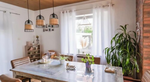 Schöne Ferienwohnung mit 100qm und Garten