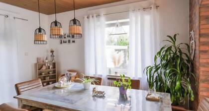 Schöne Ferienwohnung mit 100qm und Garten