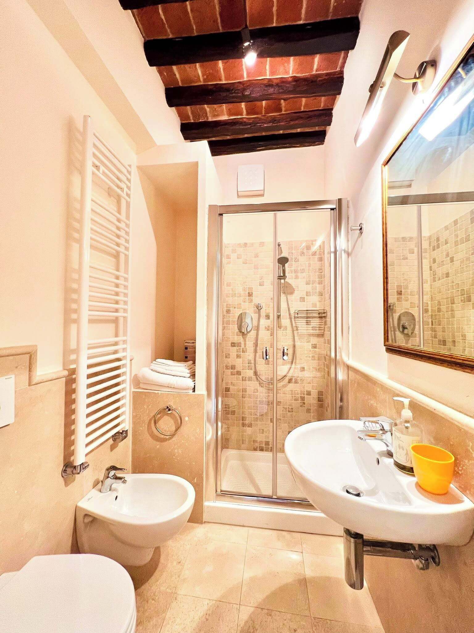 شقة ديلوكس - منظر للمدينة | حمام