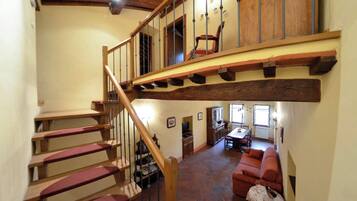 Panoramic-Maisonette, Stadtblick | Wohnbereich