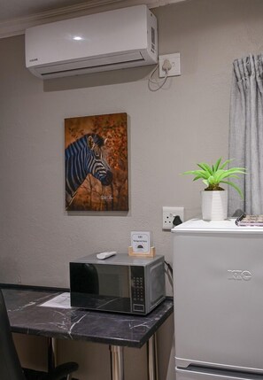 Interior - Charming Private B&B Room in Secure Estate (Mbombela)